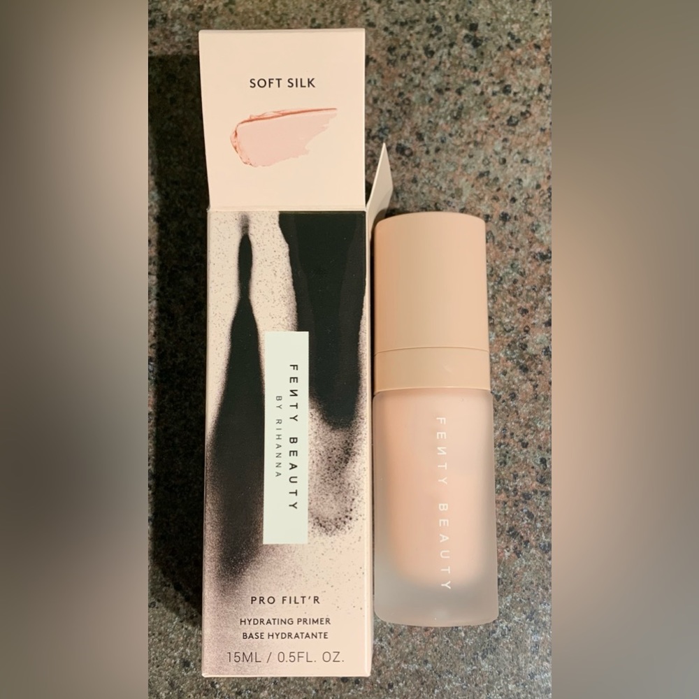 BNIB Fenty Beauty MINI Pro Filt’r Hydrating Primer “Soft Silk”